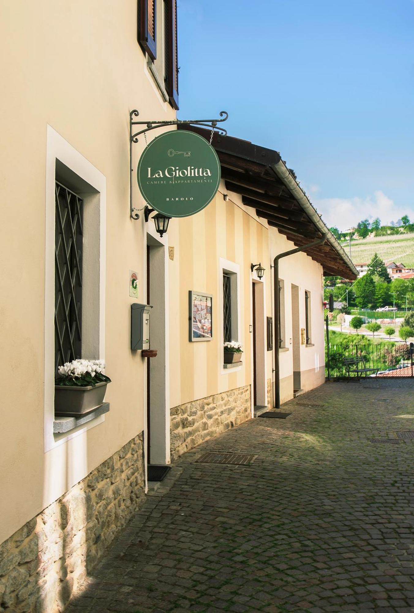 La Giolitta Rooms & Apartment Barolo Exterior foto